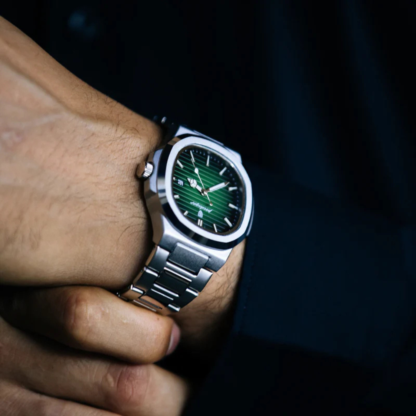 Vegas Rose - 41mm